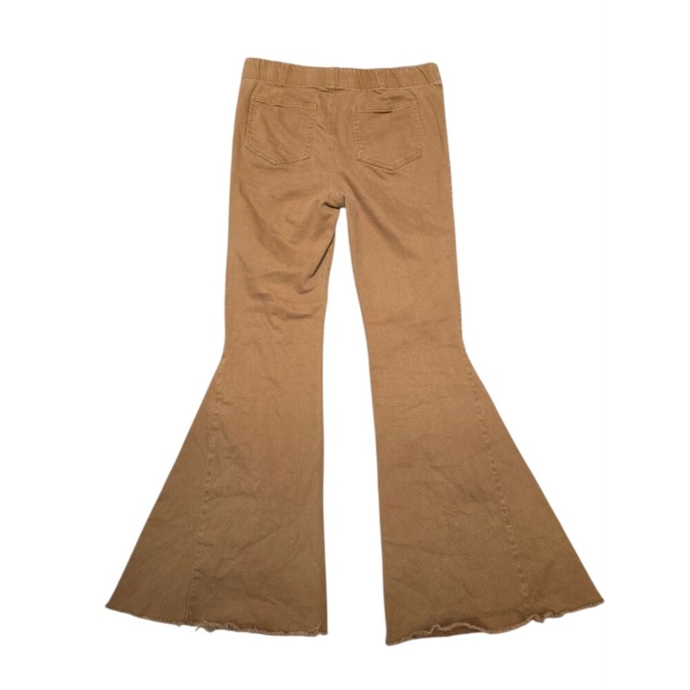 Newbury Kustom Tan Flare Raw Hem Pull On Jeans - Picture 2 of 11